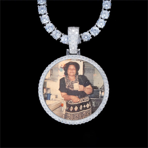 925S & VVS Moissanite 3D Circle Custom Picture Pendant