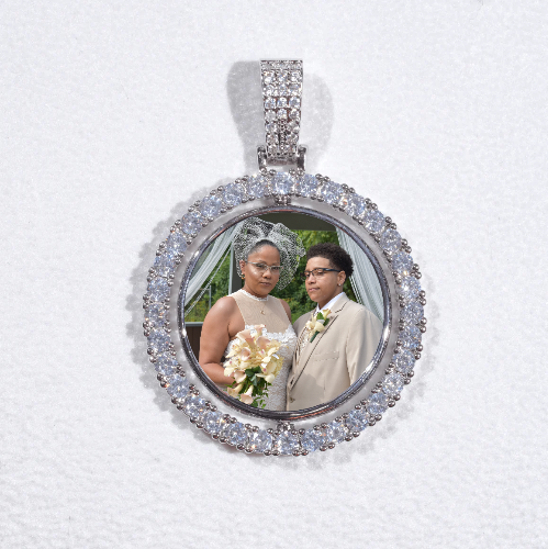 3D Spinning 2-Faced Custom Picture Pendant