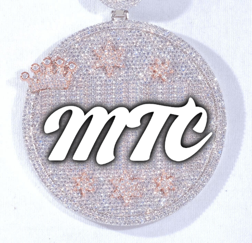 CUSTOM LETTER NECKLACE 3D BIG CROWN DISC