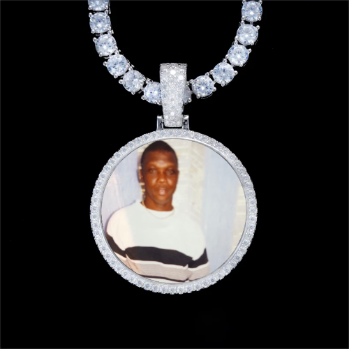 925S & VVS Moissanite 3D Circle Custom Picture Pendant