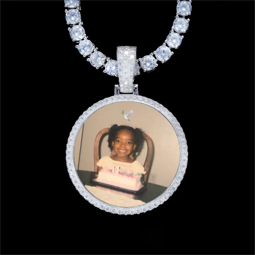 925S & VVS Moissanite 3D Circle Custom Picture Pendant