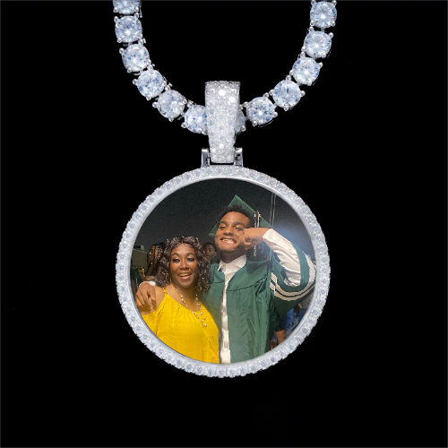 925S & VVS Moissanite 3D Circle Custom Picture Pendant
