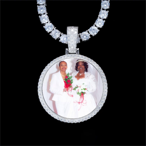 925S & VVS Moissanite 3D Circle Custom Picture Pendant