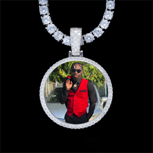 925S & VVS Moissanite 3D Circle Custom Picture Pendant