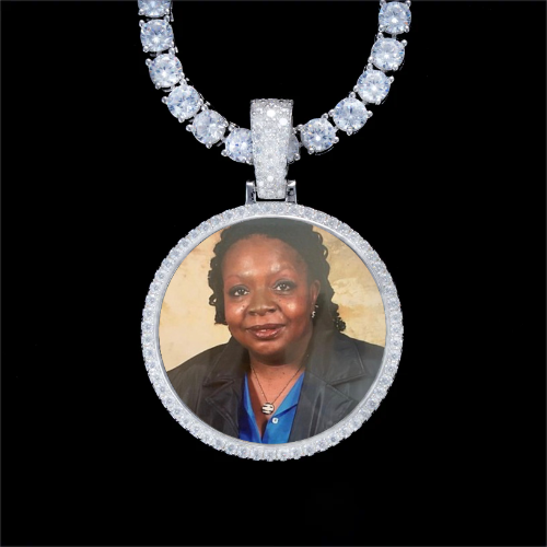 925S & VVS Moissanite 3D Circle Custom Picture Pendant