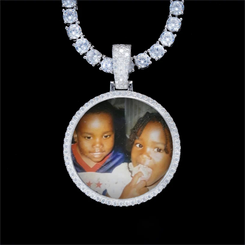 925S & VVS Moissanite 3D Circle Custom Picture Pendant