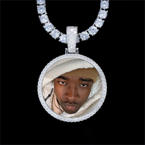 925S & VVS Moissanite 3D Circle Custom Picture Pendant