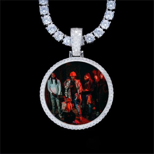 925S & VVS Moissanite 3D Circle Custom Picture Pendant