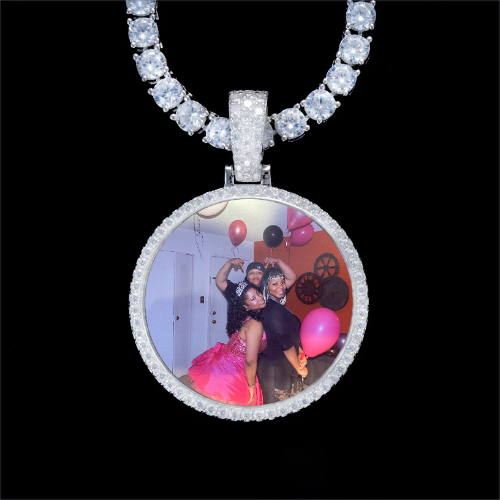 925S & VVS Moissanite 3D Circle Custom Picture Pendant