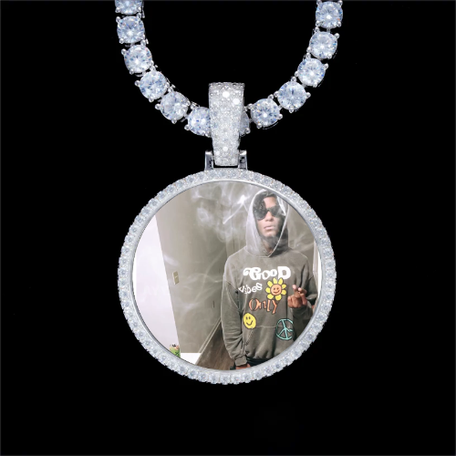 925S & VVS Moissanite 3D Circle Custom Picture Pendant