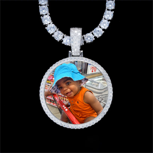 925S & VVS Moissanite 3D Circle Custom Picture Pendant