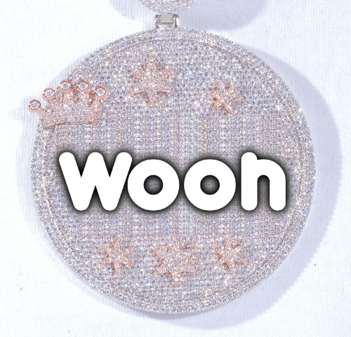 CUSTOM LETTER NECKLACE 3D BIG CROWN DISC