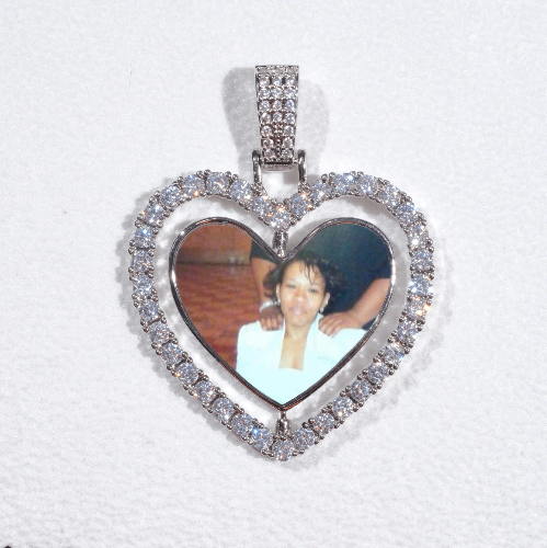 3D Spinning 2-Faced Heart Custom Picture Pendant