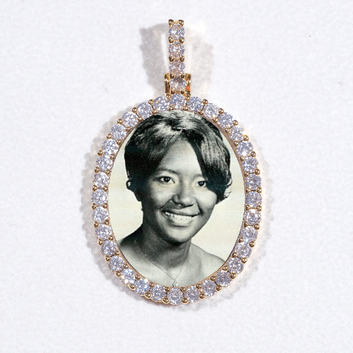 3D Oval Custom Picture Pendant