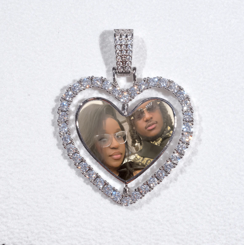 3D Spinning 2-Faced Heart Custom Picture Pendant