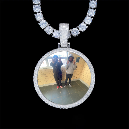 925S & VVS Moissanite 3D Circle Custom Picture Pendant