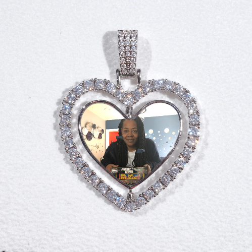 3D Spinning 2-Faced Heart Custom Picture Pendant