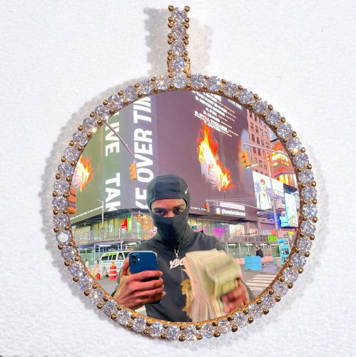 LARGE 3D CIRCLE CUSTOM PICTURE PENDANT