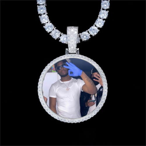 925S & VVS Moissanite 3D Circle Custom Picture Pendant