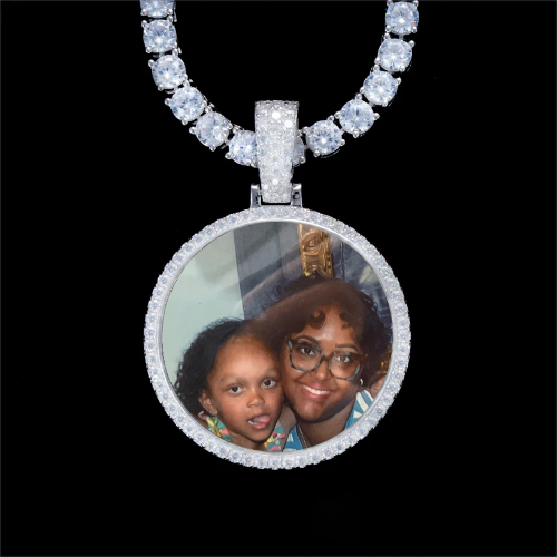 925S & VVS Moissanite 3D Circle Custom Picture Pendant