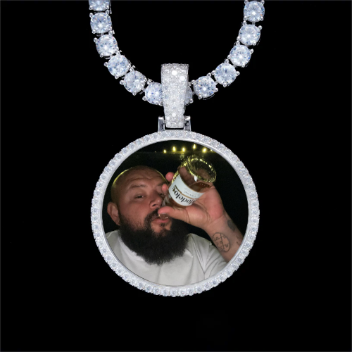925S & VVS Moissanite 3D Circle Custom Picture Pendant