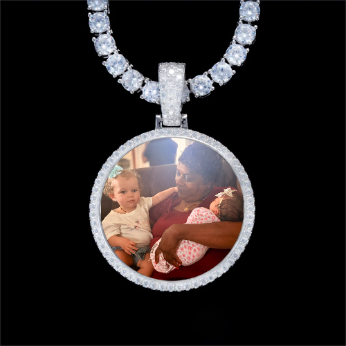 925S & VVS Moissanite 3D Circle Custom Picture Pendant
