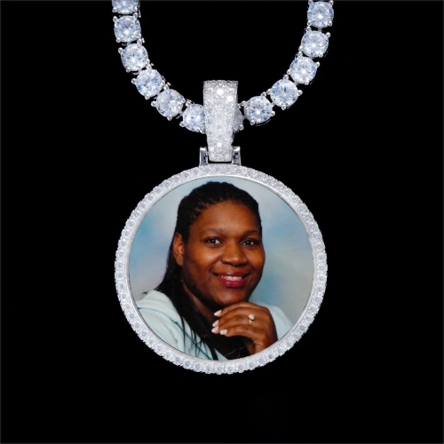925S & VVS Moissanite 3D Circle Custom Picture Pendant