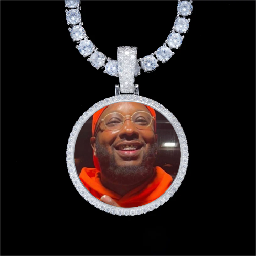 925S & VVS Moissanite 3D Circle Custom Picture Pendant