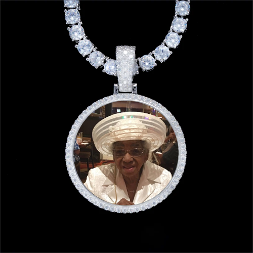 925S & VVS Moissanite 3D Circle Custom Picture Pendant