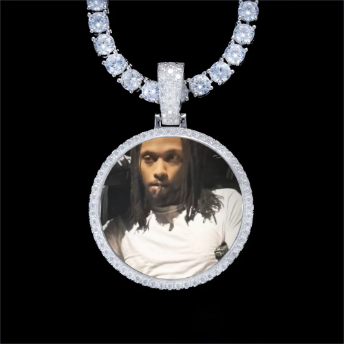 925S & VVS Moissanite 3D Circle Custom Picture Pendant