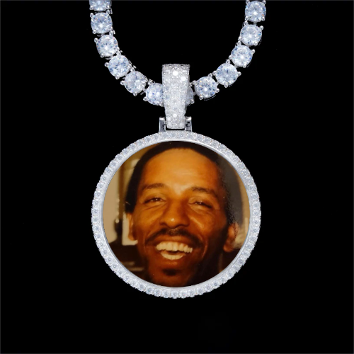 925S & VVS Moissanite 3D Circle Custom Picture Pendant