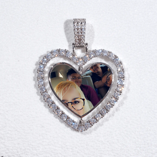 3D Spinning 2-Faced Heart Custom Picture Pendant