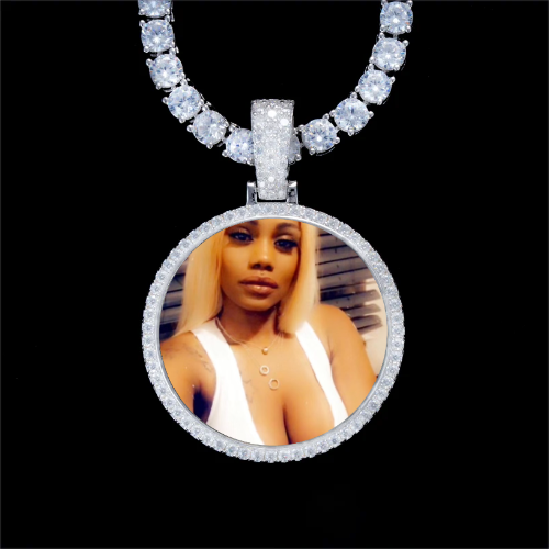 925S & VVS Moissanite 3D Circle Custom Picture Pendant