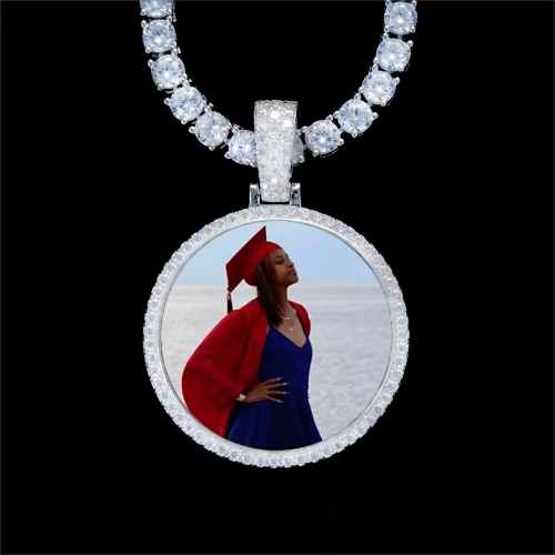925S & VVS Moissanite 3D Circle Custom Picture Pendant