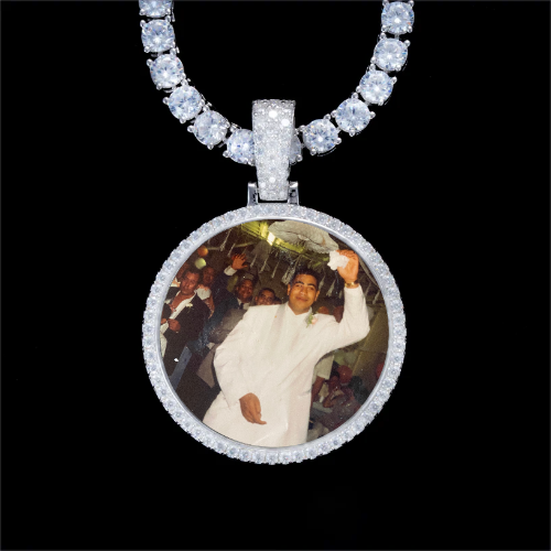 925S & VVS Moissanite 3D Circle Custom Picture Pendant