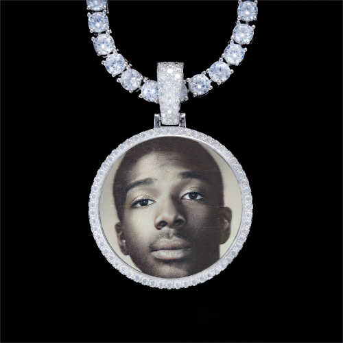 925S & VVS Moissanite 3D Circle Custom Picture Pendant