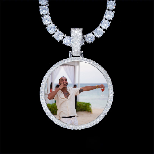 925S & VVS Moissanite 3D Circle Custom Picture Pendant