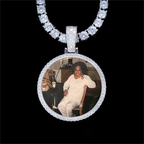925S & VVS Moissanite 3D Circle Custom Picture Pendant