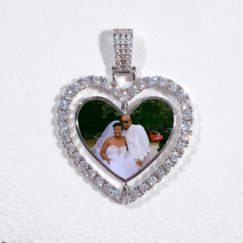 3D Spinning 2-Faced Heart Custom Picture Pendant