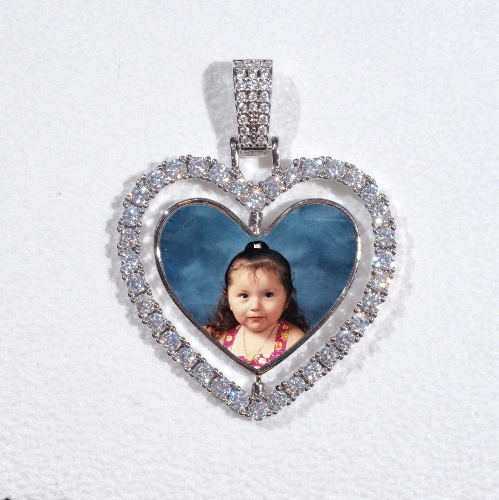 3D Spinning 2-Faced Heart Custom Picture Pendant