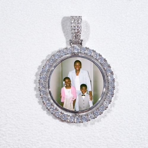 3D Spinning 2-Faced Custom Picture Pendant