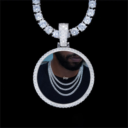 925S & VVS Moissanite 3D Circle Custom Picture Pendant