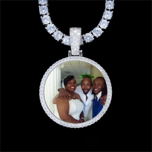 925S & VVS Moissanite 3D Circle Custom Picture Pendant