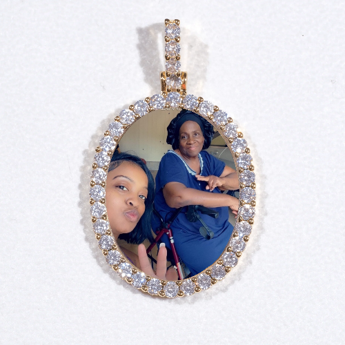 3D Oval Custom Picture Pendant