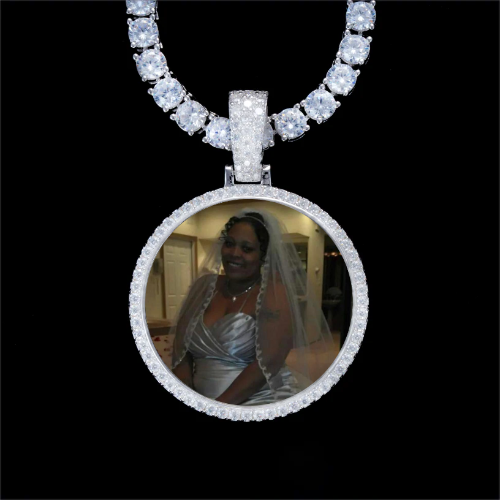 925S & VVS Moissanite 3D Circle Custom Picture Pendant