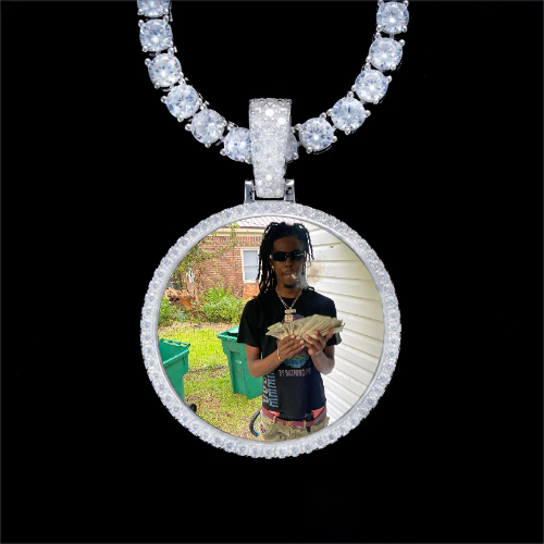 925S & VVS Moissanite 3D Circle Custom Picture Pendant