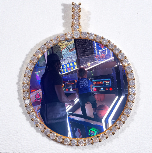 LARGE 3D CIRCLE CUSTOM PICTURE PENDANT