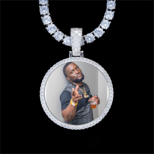 925S & VVS Moissanite 3D Circle Custom Picture Pendant