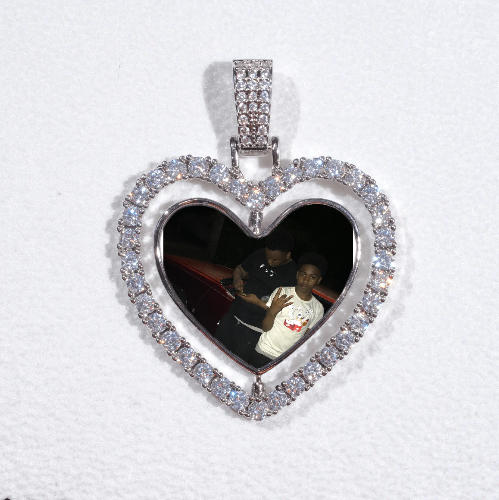 3D Spinning 2-Faced Heart Custom Picture Pendant