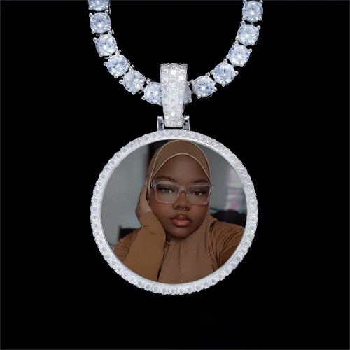 925S & VVS Moissanite 3D Circle Custom Picture Pendant